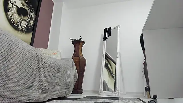 Kate007Bloom online show from 01.20.25