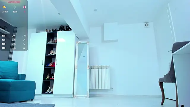 Christall StarXX online show from 01.12.26