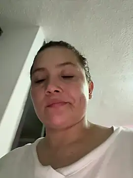 Snapshot of EmilyBarragan chatting on 01.30.25 EmilyBarragan online show from 01.30.25