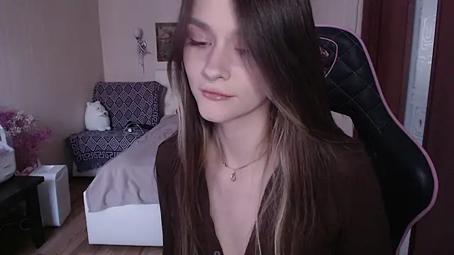 Snapshot of jeann_elsaa chatting on 03.16.26 jeann elsaa online show from 03.16.26