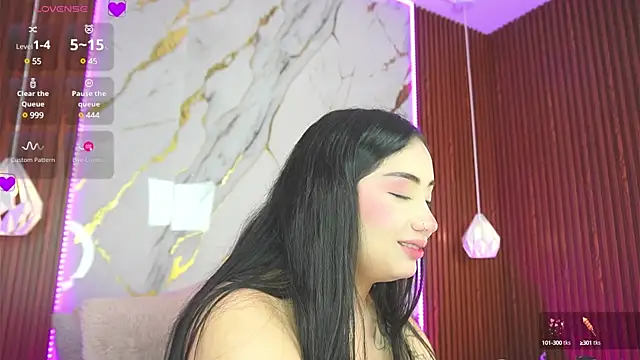 haylie  online show from 12.31.24