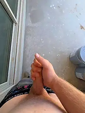 Snapshot of stonerkid578 chatting on 11.06.25 stonerkid578 online show from 11.06.25