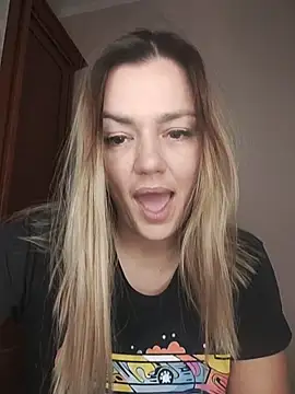 KrissSexi online show from 11.30.25