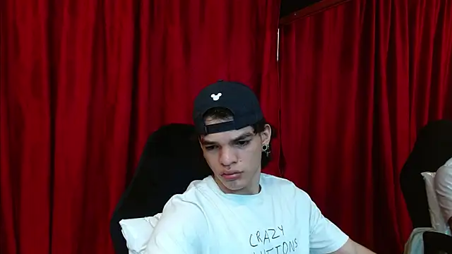 AlbertBernal69 online show from 03.05.25