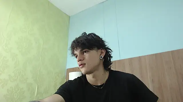 AlbertBernal69 online show from 03.21.25