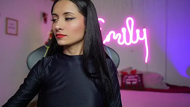 emily smittt online show from 12.07.24