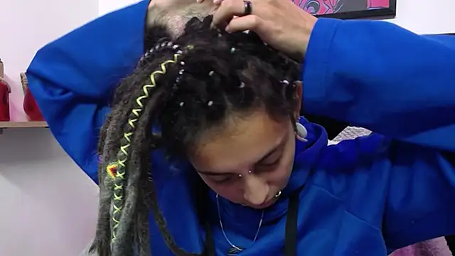 Snapshot of ORIANNA_BODMOD chatting on 12.04.24 ORIANNA BODMOD online show from 12.04.24