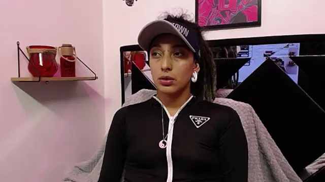 Snapshot of ORIANNA_BODMOD chatting on 01.21.25 ORIANNA BODMOD online show from 01.21.25