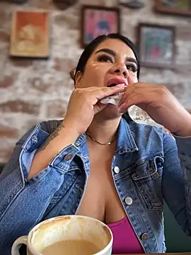 Insane Issa online show from 03.14.25