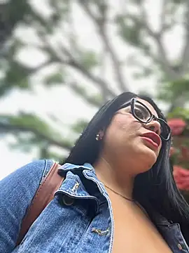 Insane Issa online show from 03.22.25