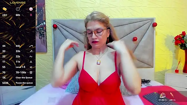 Esmeralda oikos online show from 02.04.25