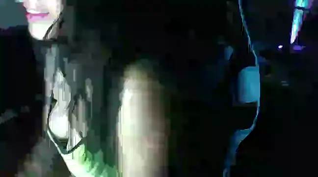 Snapshot of AngelaQueen_ chatting on 02.24.25 AngelaQueen online show from 02.24.25