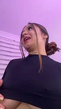 Snapshot of LunaBaker-1 chatting on 02.26.26 LunaBaker-1 online show from 02.26.26