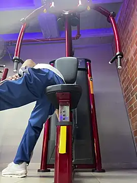 liuscast22 online show from 02.23.25