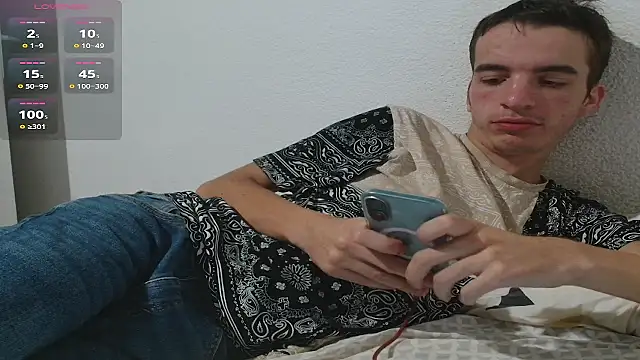 Tombgy07 online show from 09.08.25