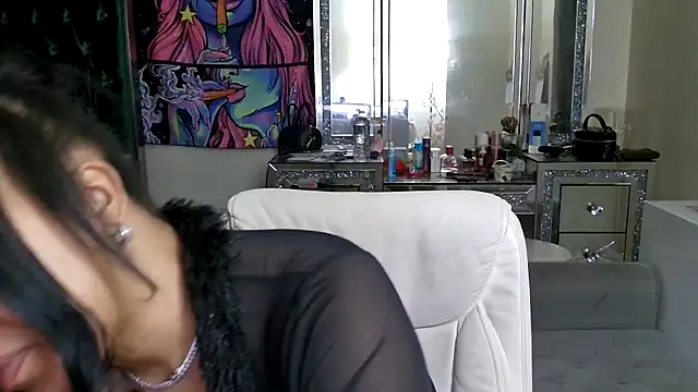 YasmineMinaj online show from 01.23.25