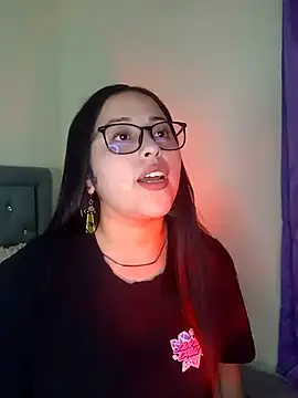 Snapshot of persefone_core chatting on 02.28.25 persefone core online show from 02.28.25