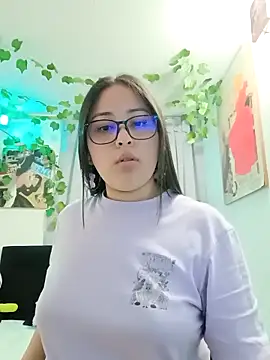 Snapshot of persefone_core chatting on 09.19.25 persefone core online show from 09.19.25