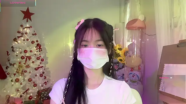 Snapshot of Your-Sunshine chatting on 01.18.26 Your-Sunshine online show from 01.18.26