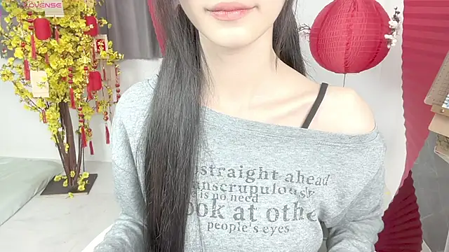 Snapshot of Your-Sunshine chatting on 02.26.26 Your-Sunshine online show from 02.26.26