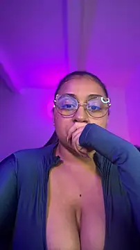 Soysofiarodrigu online show from 11.26.25