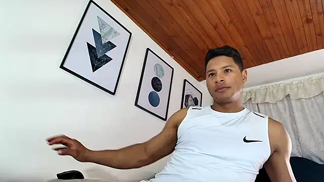 sam her online show from 10.08.25