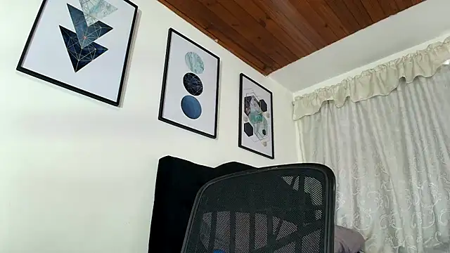 sam her online show from 11.02.25