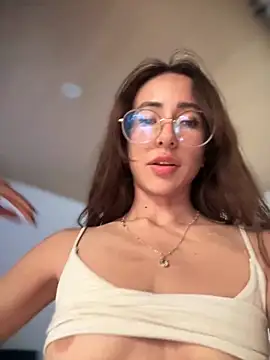 lauravasquez online show from 03.16.25