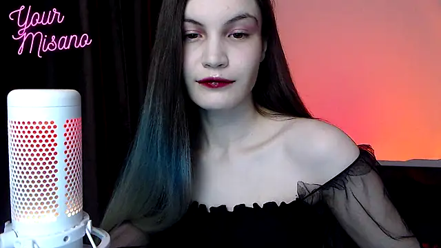 Snapshot of YourMisano chatting on 10.28.25 YourMisano online show from 10.28.25