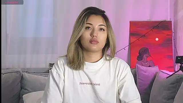 lily  foster online show from 01.04.25