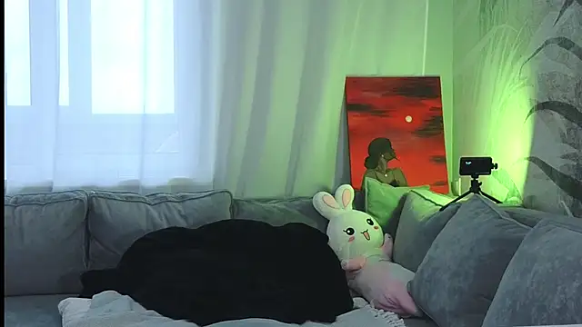 lily  foster online show from 01.19.25