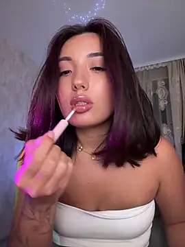lily  foster online show from 05.17.26