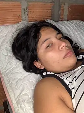 moncerrat luna online show from 01.25.25