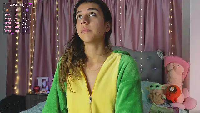 Emiily Scott1 online show from 01.25.25