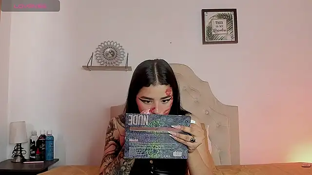 aliice walker  online show from 02.10.25