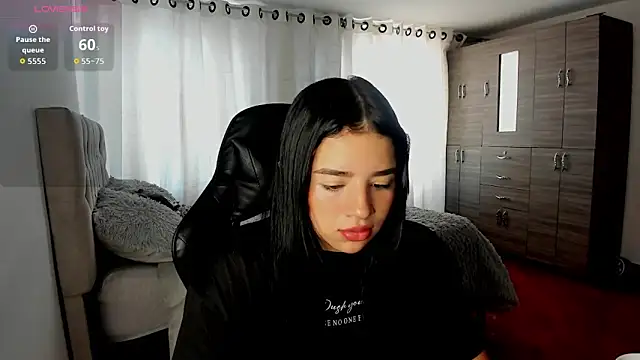 aliice walker  online show from 12.03.25