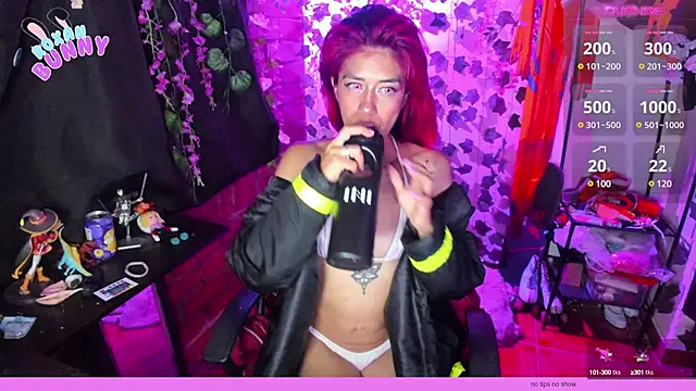 Roxanbunny1 online show from 02.08.25