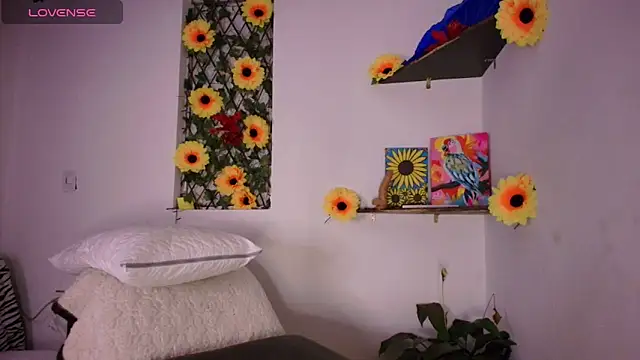 Snapshot of kisstarxxx chatting on 02.19.26 kisstarxxx online show from 02.19.26