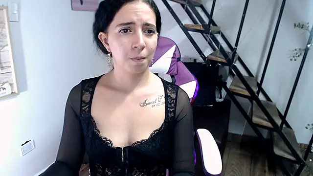 samantha baby  online show from 10.05.25