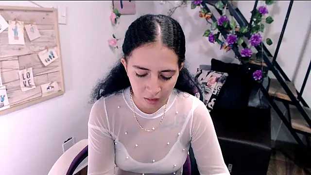 samantha baby  online show from 06.04.26
