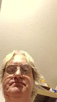 Snapshot of graham1980 chatting on 11.30.25 graham1980 online show from 11.30.25