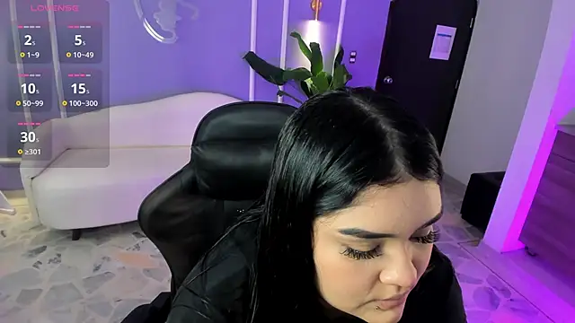 martinasaez online show from 09.08.25