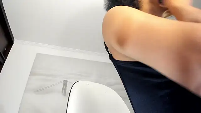 Apotheosis01 online show from 12.14.24