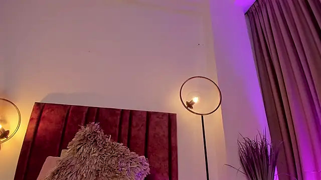 NoraDasilva online show from 01.14.25