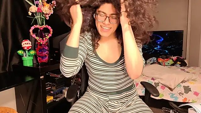 ShinyCherub online show from 02.22.25