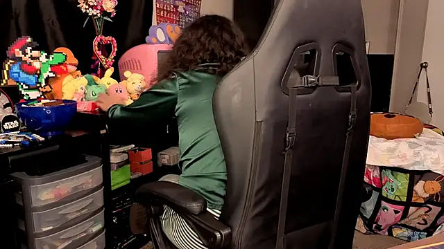 ShinyCherub online show from 09.28.25