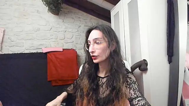 Mayala   online show from 04.17.26