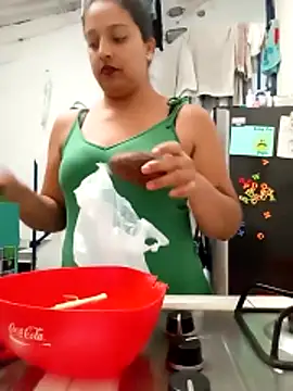 almaswan1 online show from 12.26.24