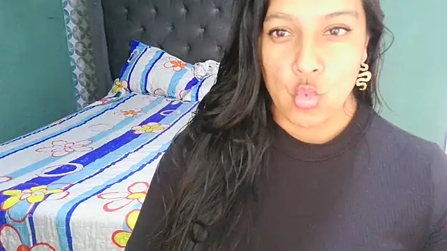 almaswan1 online show from 11.10.25