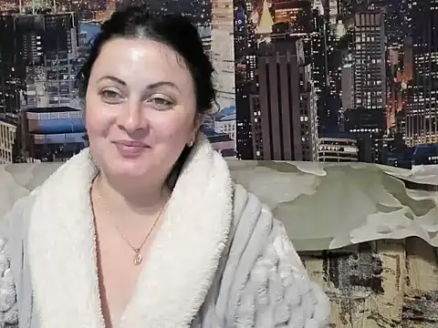 Lillian2 online show from 01.18.25